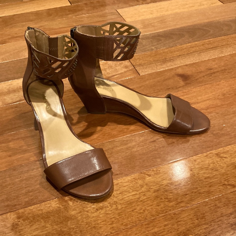 Nine West Brown Wedges